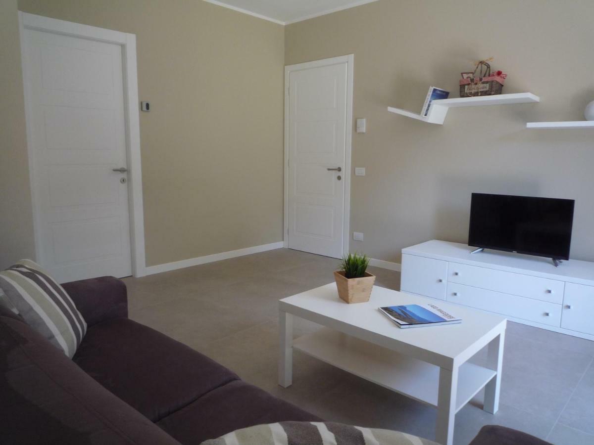 Apartamento Casa Il Cedro Verbania Exterior foto